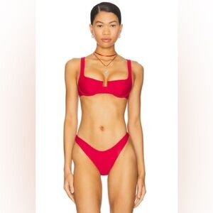 LOVEWAVE The Manuka set in red size XS
